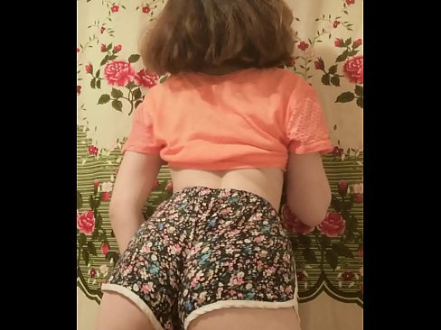 ❤️ Sexy jonge babe dy't har koarte broek op 'e kamera útstrielet ️❌ Slutsen op fy.mrvideospornogratis.ru ❌️❤